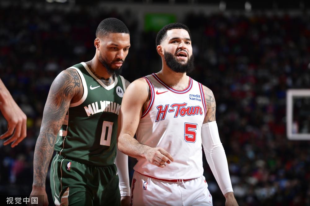 他在进攻端 他在进攻端