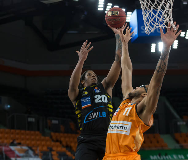 通过扩军优 通过扩军优